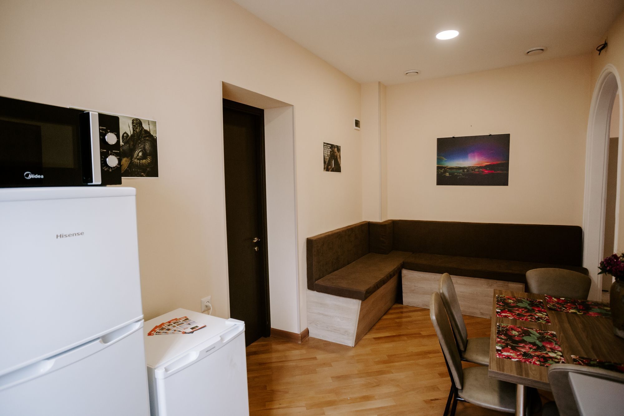 Tbilisi Viking Hostel Eksteriør bilde
